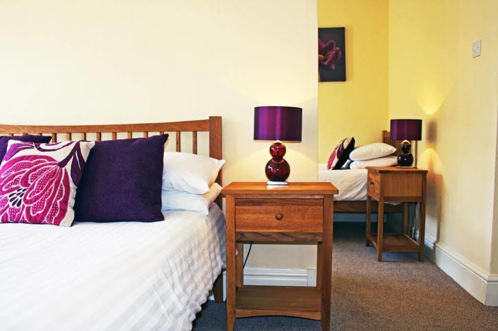 Claremont House Hotel Ambleside Bagian luar foto